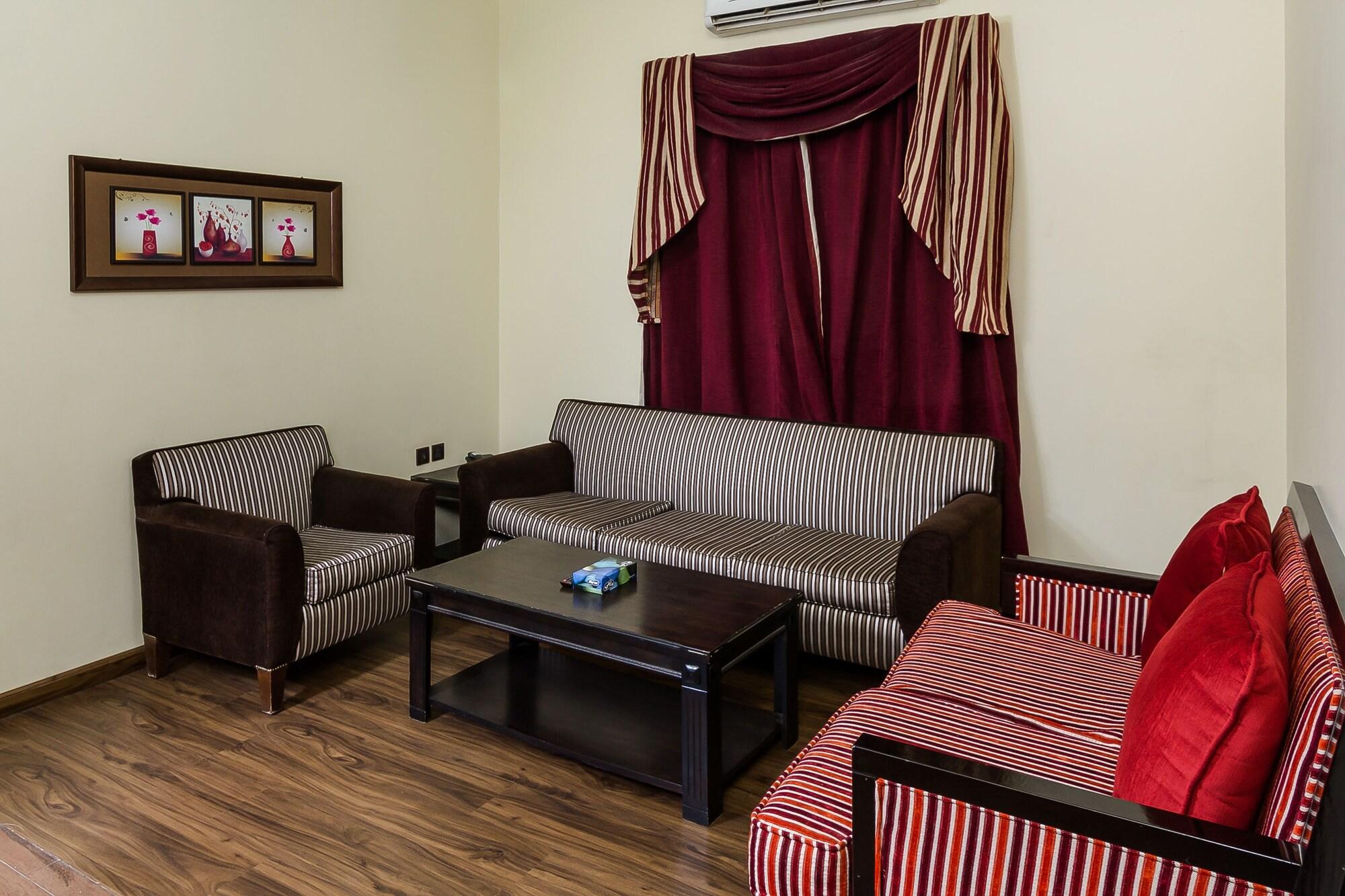 Oyo 124 Dome Hotel Suites Al Orouba Riyad Extérieur photo